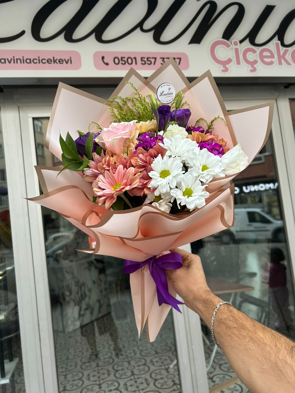 Pembe Gül & Karışık Çiçek Buketi